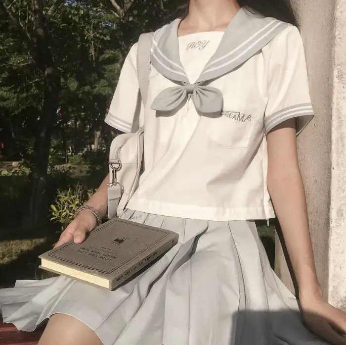 哥斯拉对美加洛